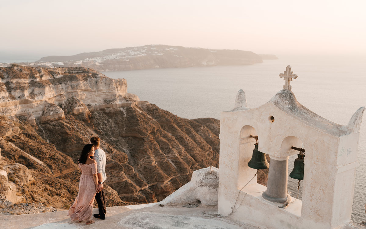 santorini-cliffside-photoshoot.jpg